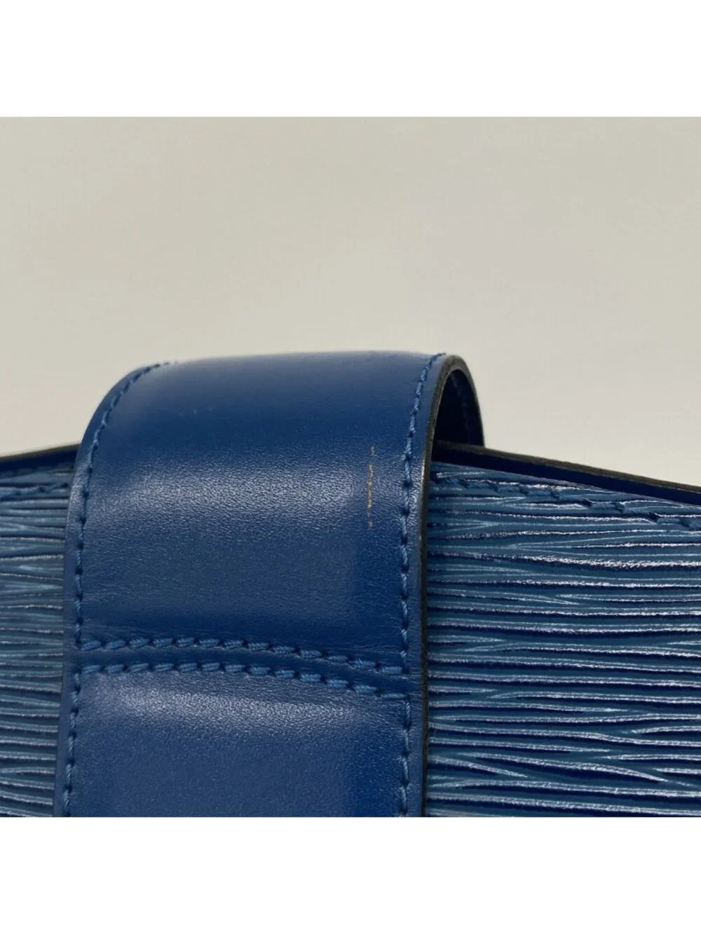 Louis Vuitton Shoulder Bag Epi Cluny Toledo Blue